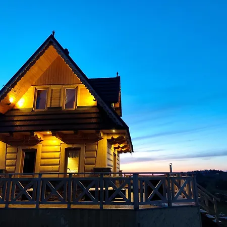 Zymbiansko 2 Z Jacuzzi 扎布