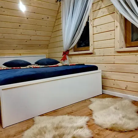 木屋 Zymbiansko 2 Z Jacuzzi