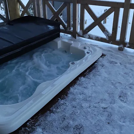 Zymbiansko 2 Z Jacuzzi * Zab