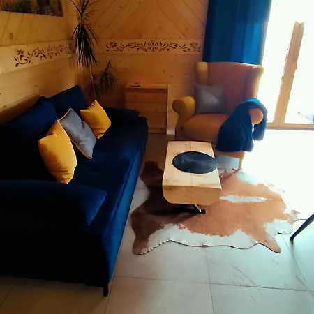 Zymbiansko 2 Z Jacuzzi