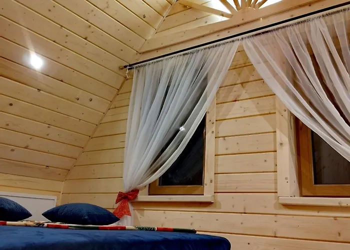 Zymbiansko 2 Z Jacuzzi Шале *